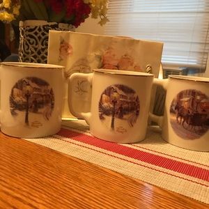 Set of 3 Coffee mugs.